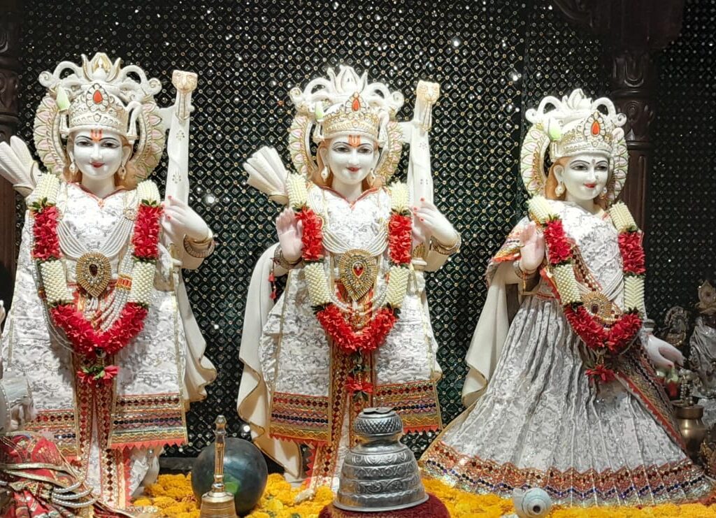 “मर्यादा पुरुषोत्तम श्रीराम के जन्म का संदेश: रामनवमी स्पेशल संस्कृत और अध्यात्म से सजी कविताएं"